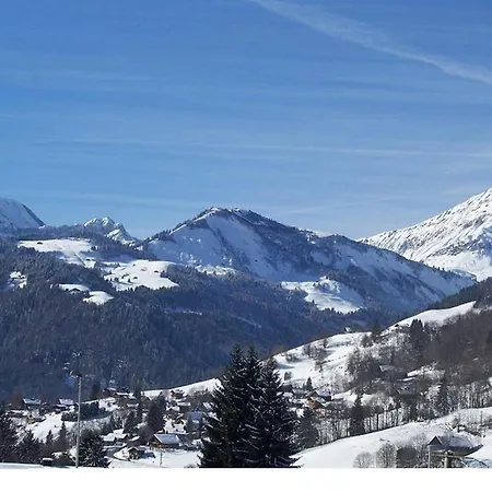 Chaleureux 37m² Au Pied Des Pistes Avec Wifi Et Parking - Fr-1-505-20 *